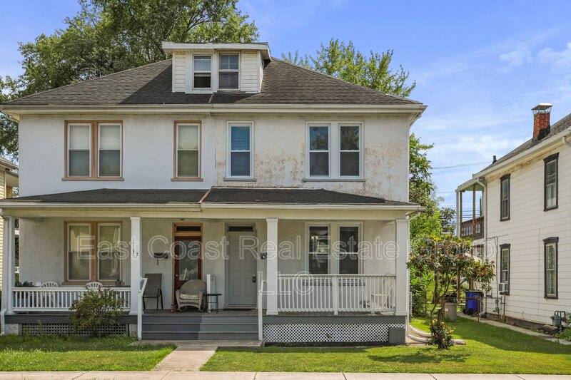 House for rent at 39 W Wilson Blvd, Hagerstown, MD 21740