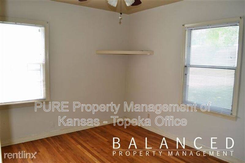 House for rent at 722 SW Vesper Ave, Topeka, KS 66606