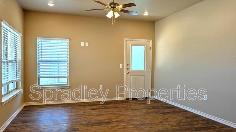 Apartment for rent at 1045A Hibiscus Dr, Belton, TX 76513