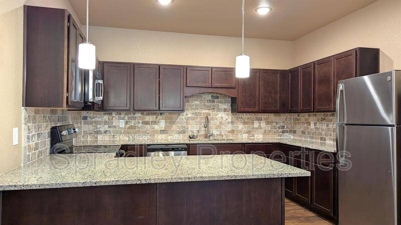 Apartment for rent at 1045A Hibiscus Dr, Belton, TX 76513