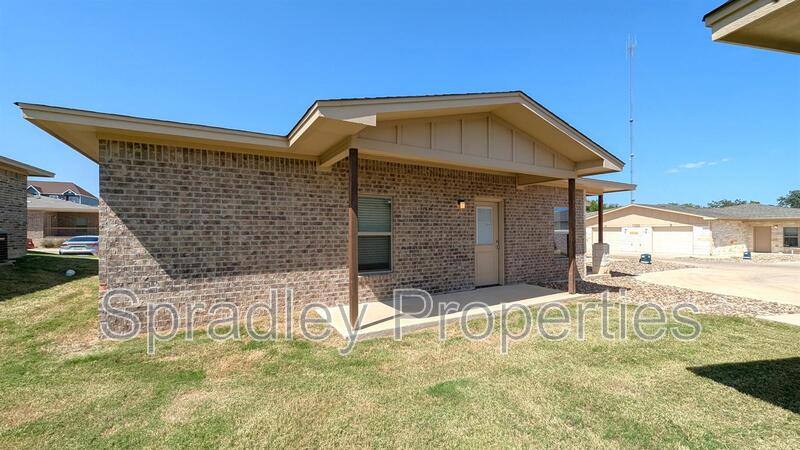 Apartment for rent at 1045A Hibiscus Dr, Belton, TX 76513