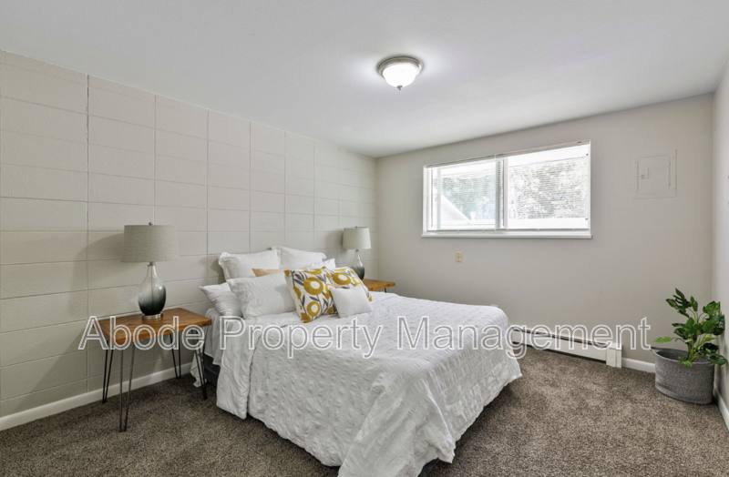 Apartment for rent at 434 W 10th St, Loveland, CO 80537