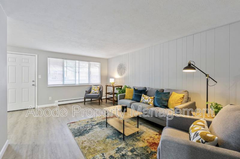 Apartment for rent at 434 W 10th St, Loveland, CO 80537