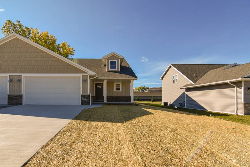 Apartment for rent at 2220 Blue Stem Lane, De Pere, WI 54115