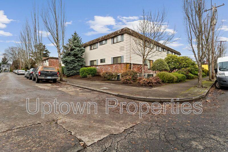 Apartment for rent at 8063 NE Flanders St, Portland, OR 97213