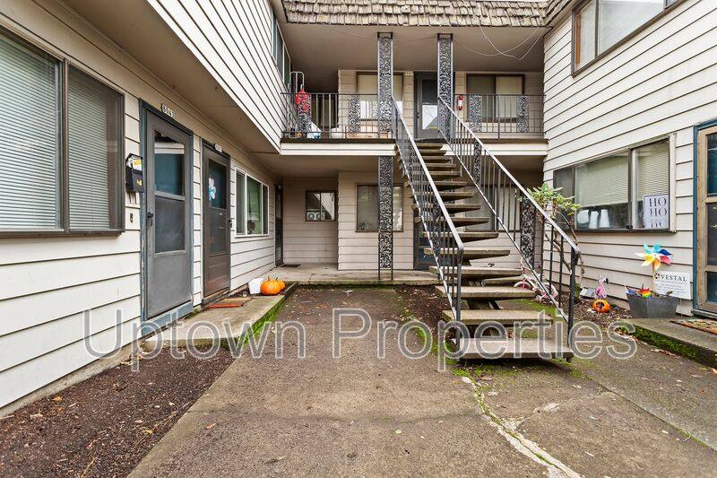 Apartment for rent at 8063 NE Flanders St, Portland, OR 97213