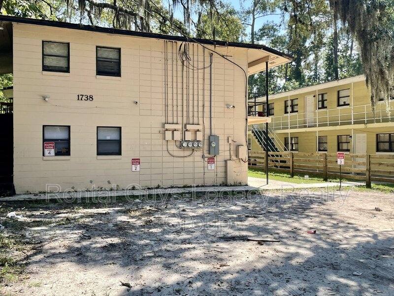 Apartment for rent at 1738 Wright Ave #2, Jacksonville, FL 32207