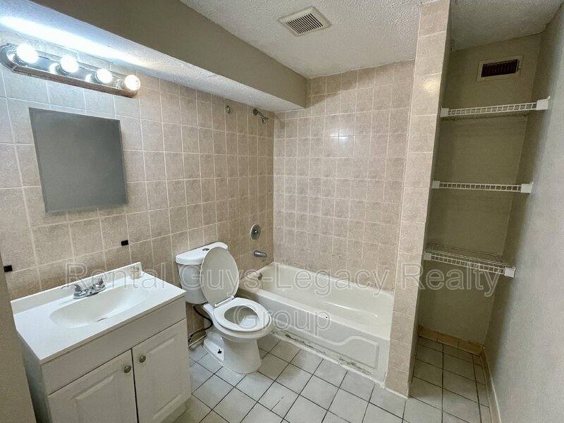 Apartment for rent at 1738 Wright Ave #2, Jacksonville, FL 32207