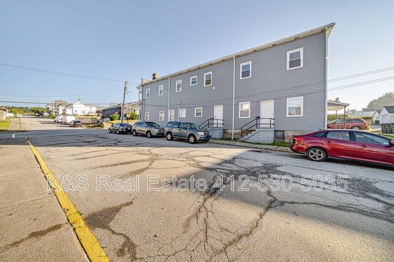 Apartment for rent at 507 Short St #1, Belle Vernon, PA 15012