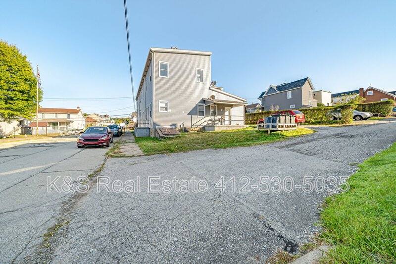 Apartment for rent at 507 Short St #1, Belle Vernon, PA 15012