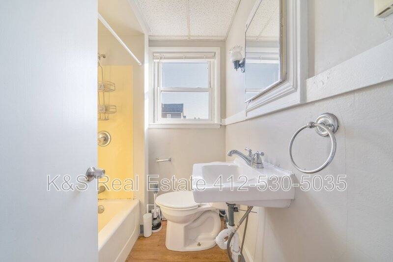 Apartment for rent at 507 Short St #1, Belle Vernon, PA 15012