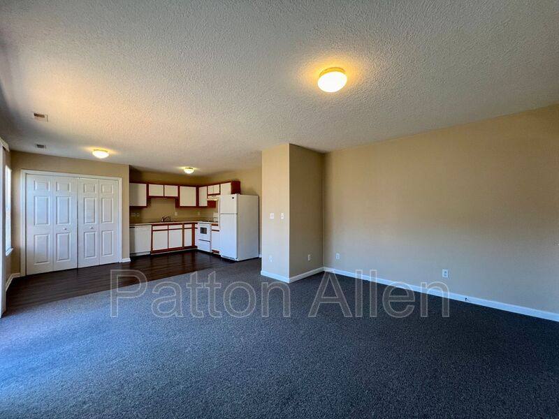 Apartment for rent at 25 Maybelle Lane, Weaverville, NC 28787