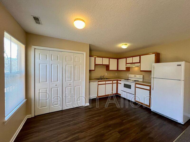 Apartment for rent at 25 Maybelle Lane, Weaverville, NC 28787