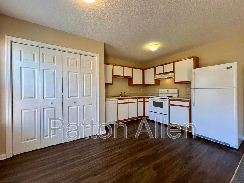 Apartment for rent at 25 Maybelle Lane, Weaverville, NC 28787
