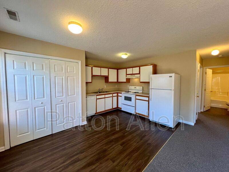 Apartment for rent at 25 Maybelle Lane, Weaverville, NC 28787