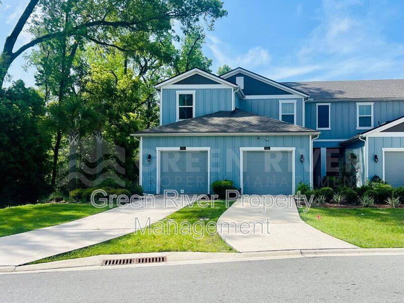 Townhouse for rent at 294 Aralia Lane, Jacksonville, FL 32216