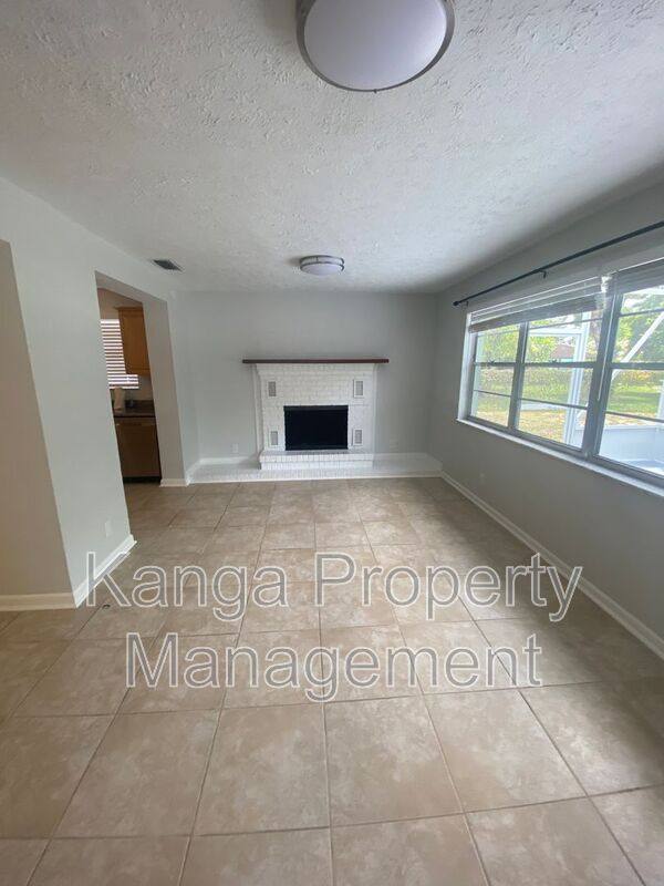 House for rent at 1317 Willow Rd, West Palm Beach, FL 33406