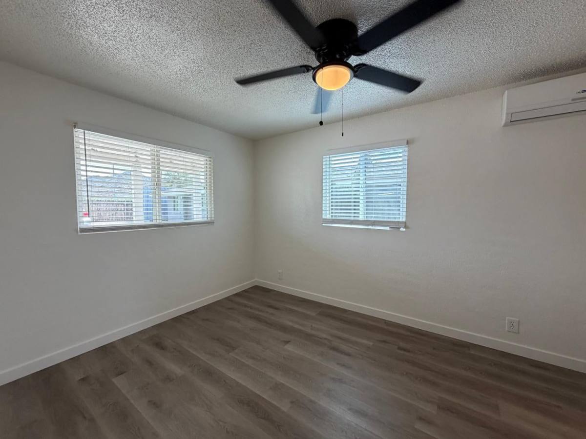 Townhouse for rent at 1027 E Dunlap Ave, Phoenix, AZ 85020