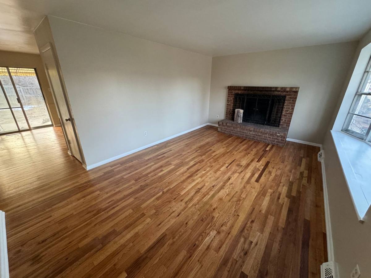 House for rent at 11955 E Arizona Dr, Aurora, CO 80014