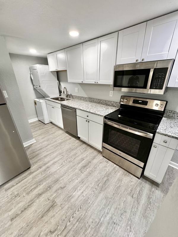 Apartment for rent at 29 S Jefferson St #A, Petersburg, VA 23803