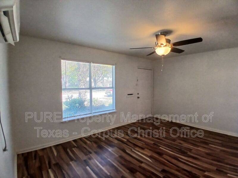 Apartment for rent at 901 Furman Ave #D, Corpus Christi, TX 78404
