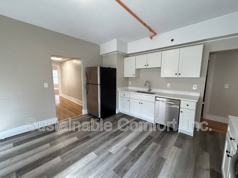 Apartment for rent at 36 Roxbury St #1, Worcester, MA 01609