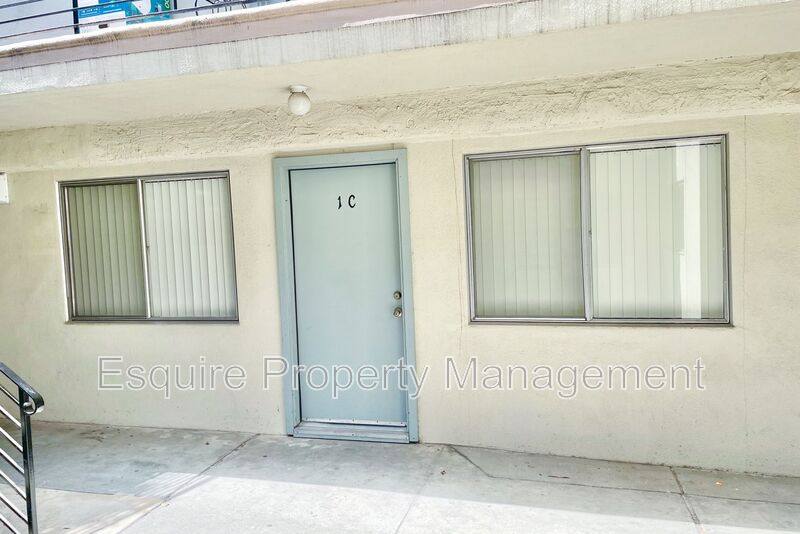 Apartment for rent at 1750 Ventura Blvd #1C, Camarillo, CA 93010