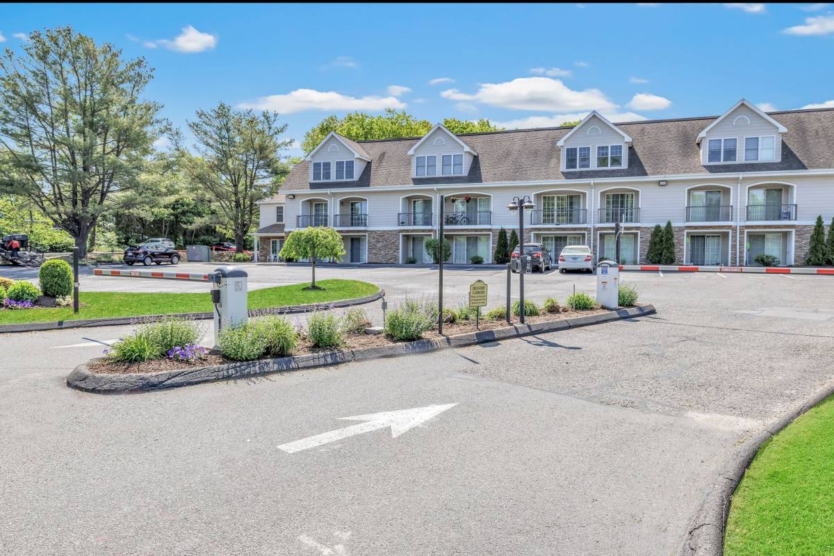 Apartment for rent at 300 Schraffts Dr, Waterbury, CT 06705