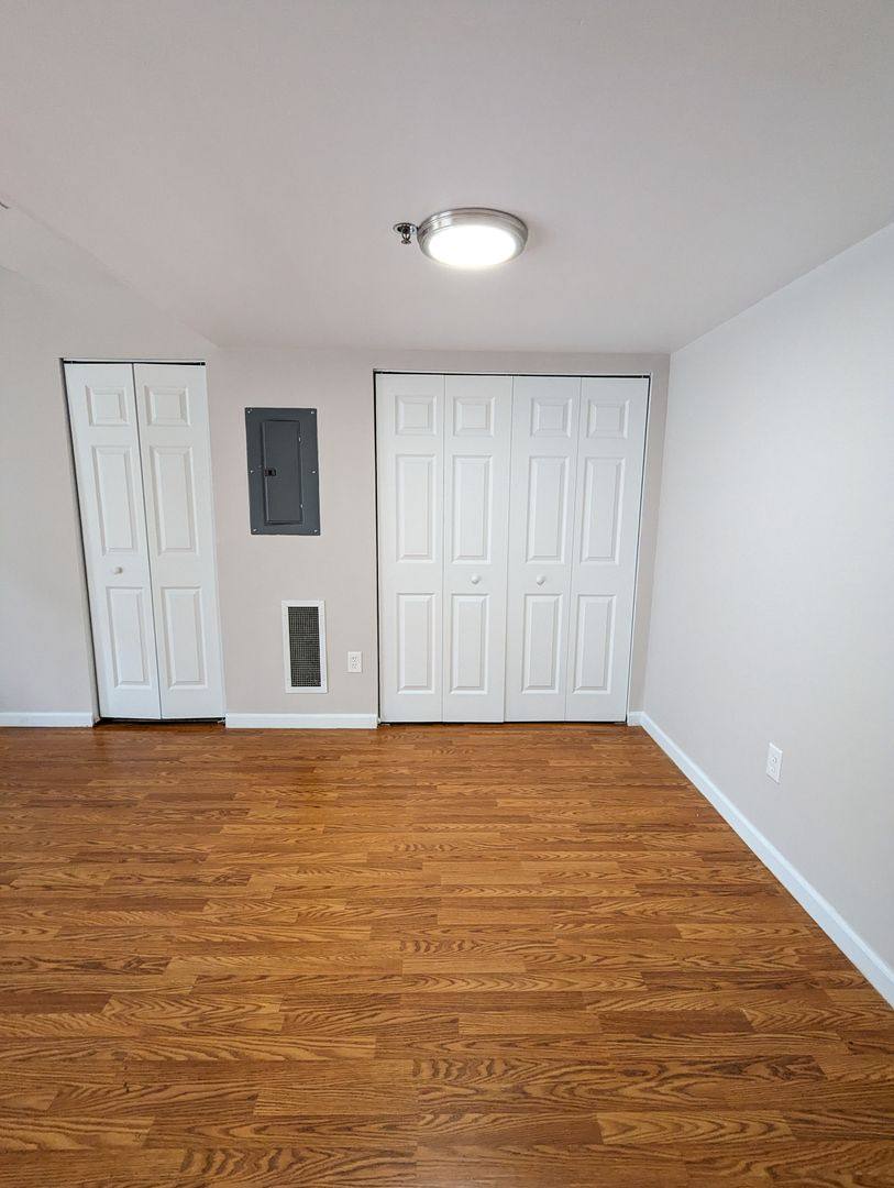Apartment for rent at 300 Schraffts Dr, Waterbury, CT 06705