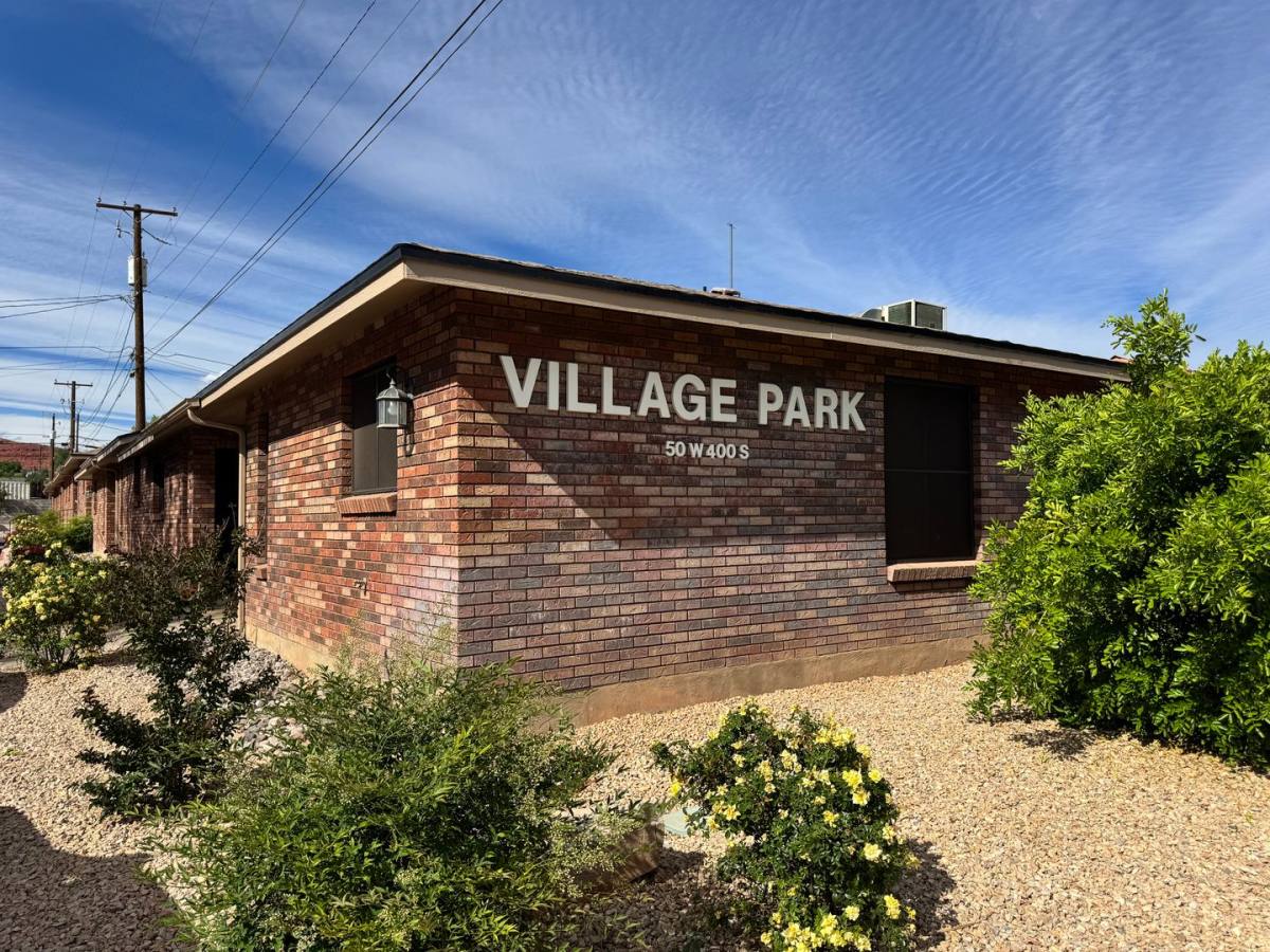 Townhouse for rent at 50 W 400 S, Saint George, UT 84770
