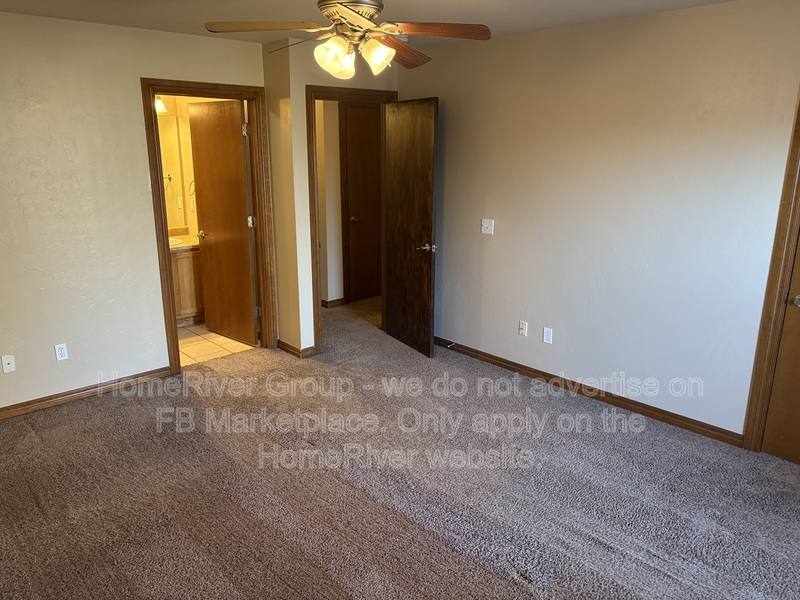Apartment for rent at 600 Garrison Lane, Yukon, OK 73099