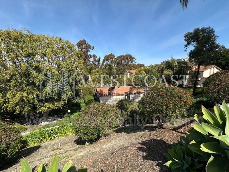 Apartment for rent at 2823 Andover Ave, Carlsbad, CA 92010