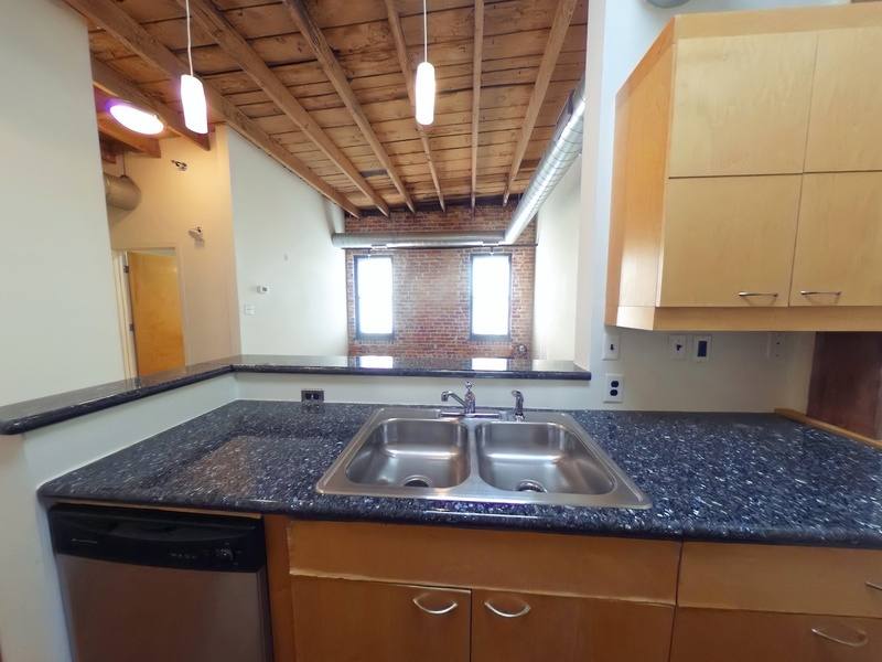 Apartment for rent at 1318 W Broad St #305, Richmond, VA 23220