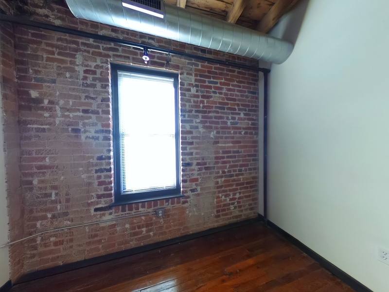 Apartment for rent at 1318 W Broad St #305, Richmond, VA 23220