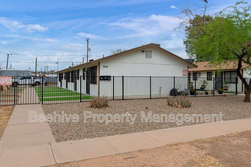 Apartment for rent at 1634 E Monroe St #2, Phoenix, AZ 85034