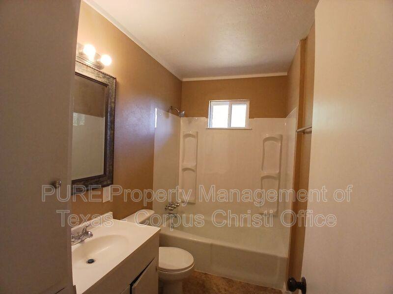 House for rent at 2006 Melisa Lane, Corpus Christi, TX 78412