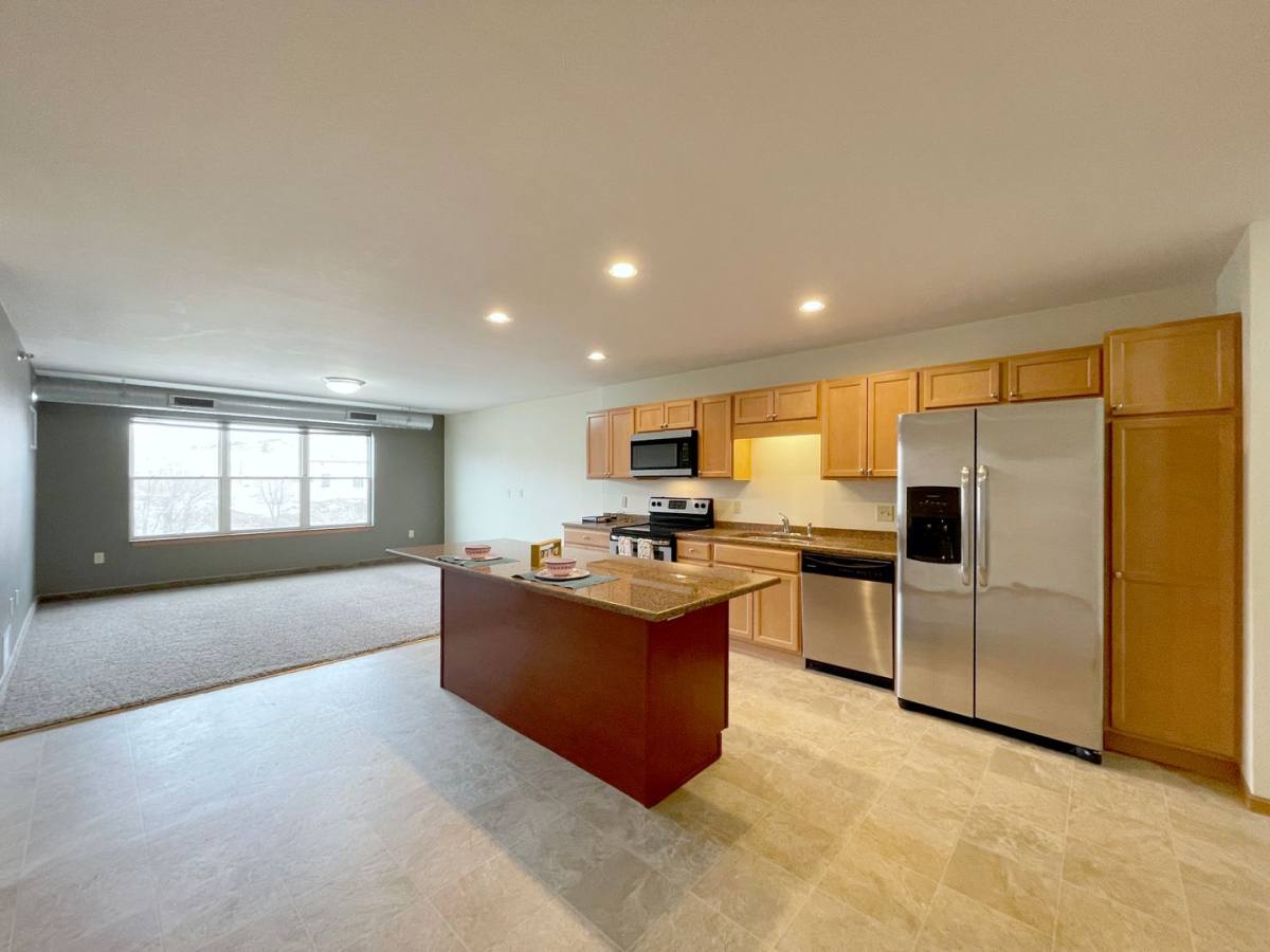 Apartment for rent at 1100 N Broadway, Minot, ND 58703