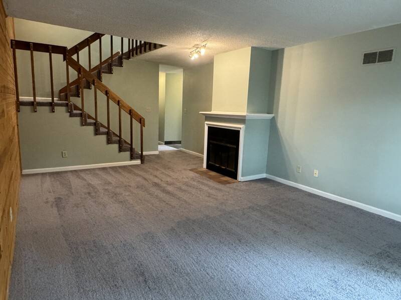 Apartment for rent at 2901 University Dr #B, Lawrence, KS 66049