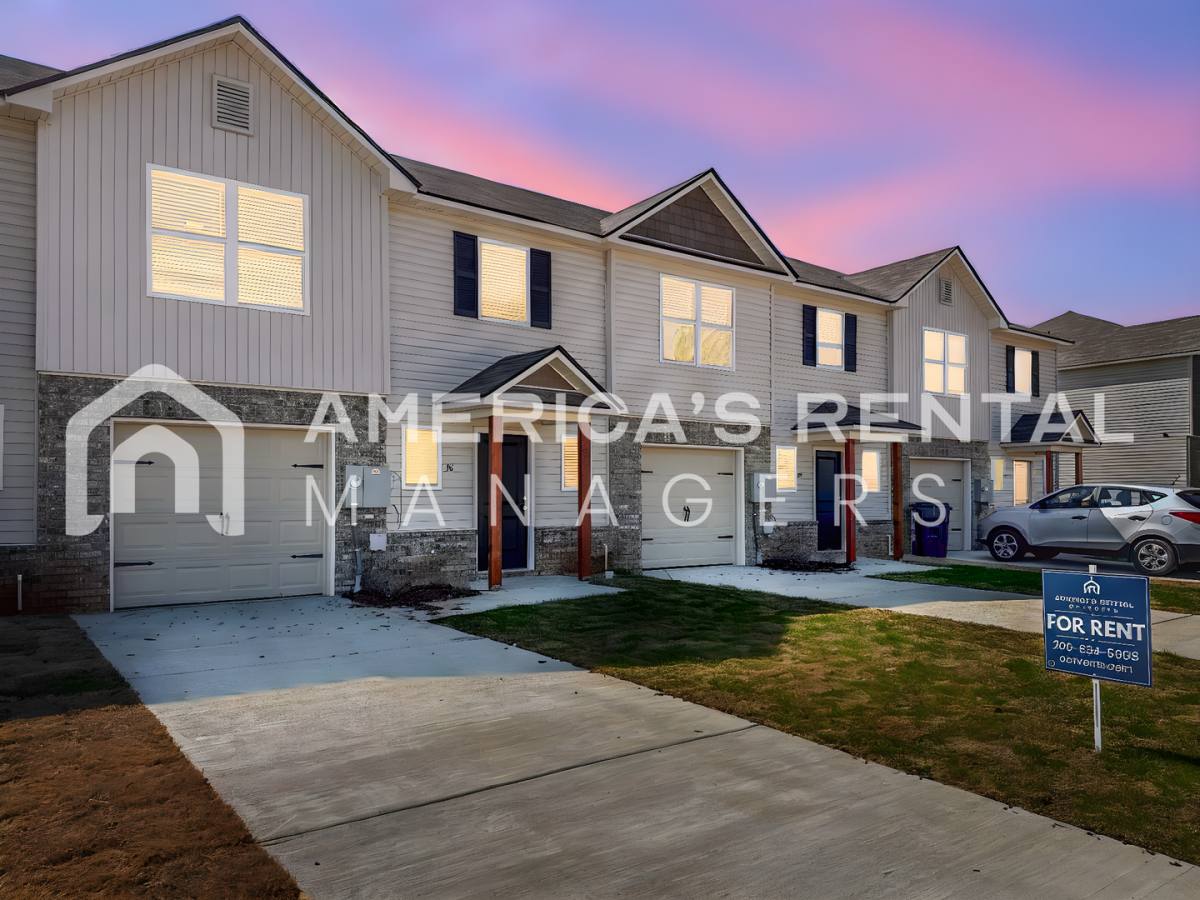 Townhouse for rent at 96 River Grass Dr, Lincoln, AL 35096