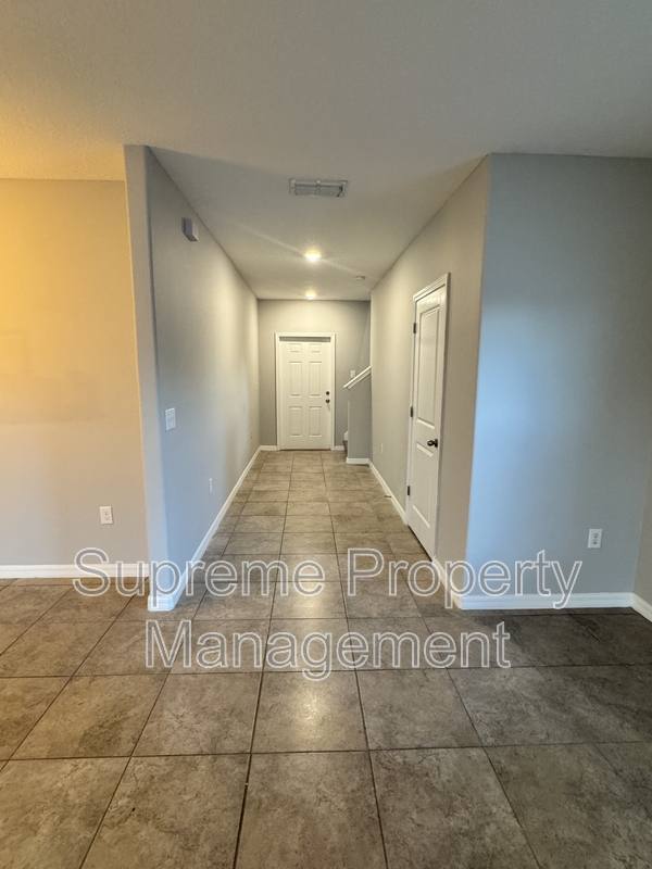 House for rent at 12716 Lemon Pepper Dr, Riverview, FL 33578