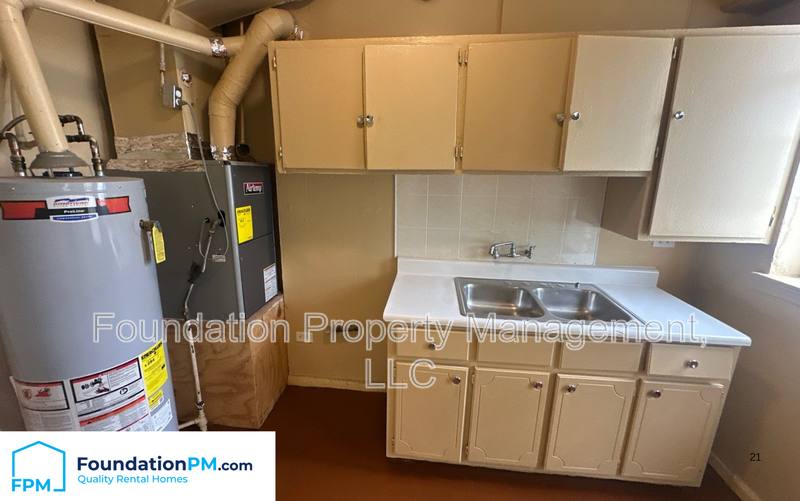 House for rent at 1911 S Parkway E #5, Memphis, TN 38114