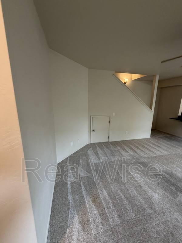 House for rent at 623 Heber Lane, Medford, OR 97501