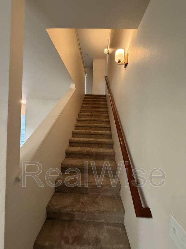 House for rent at 623 Heber Lane, Medford, OR 97501