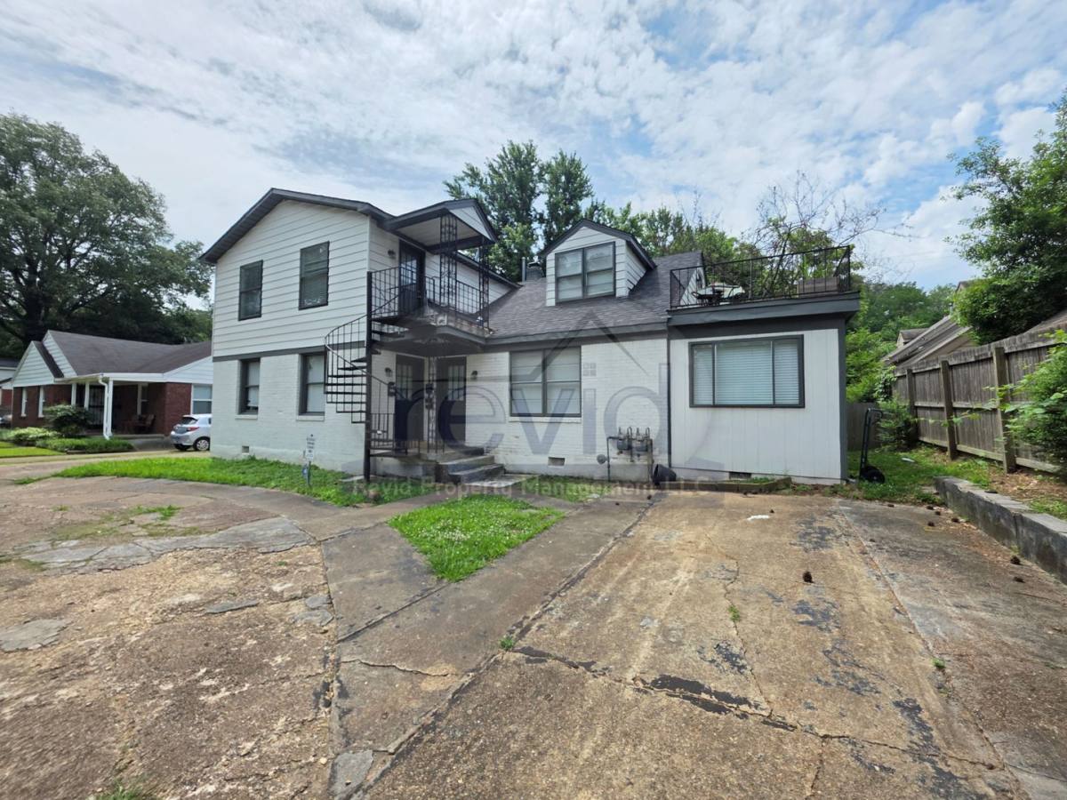 Apartment for rent at 3523 Barwood Circle, Memphis, TN 38122