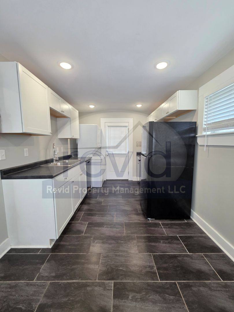 Apartment for rent at 3523 Barwood Circle, Memphis, TN 38122