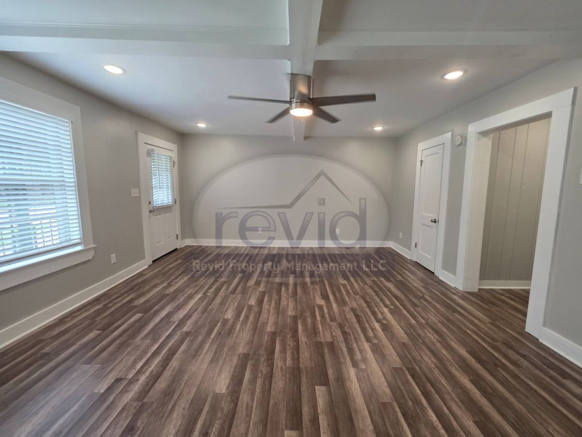 Apartment for rent at 3523 Barwood Circle, Memphis, TN 38122