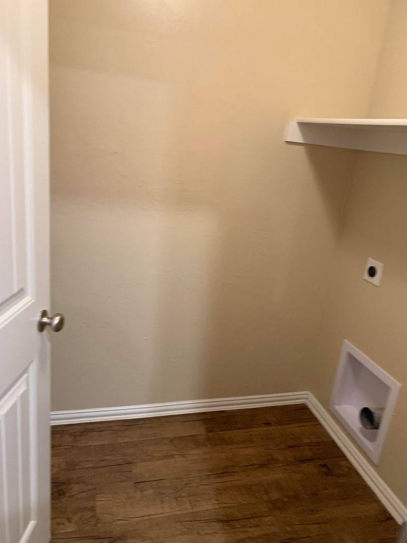 Apartment for rent at 11 W Maple, Duncan, OK 73533