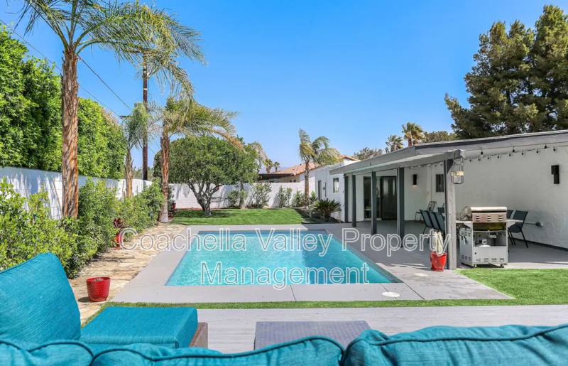 House for rent at 1755 N Viminal Rd, Palm Springs, CA 92262