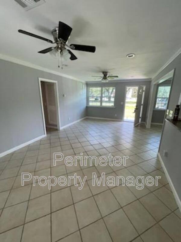 House for rent at 7352 Old Kings Rd S, Jacksonville, FL 32217