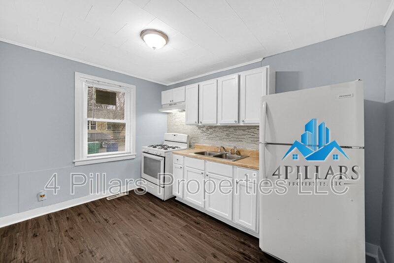 Apartment for rent at 1404 Federal Ave, La Porte, IN 46350